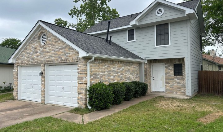 windows and siding replacement